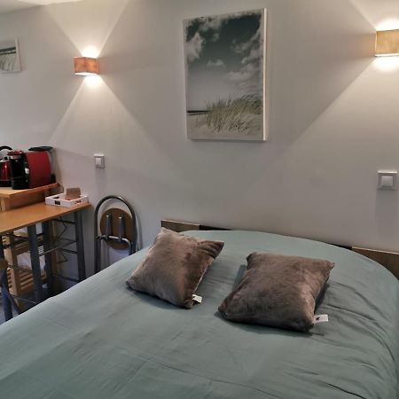 Ferienwohnung La Petite Cour Honfleur Exterior foto