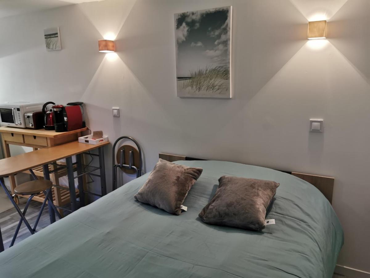 Ferienwohnung La Petite Cour Honfleur Exterior foto